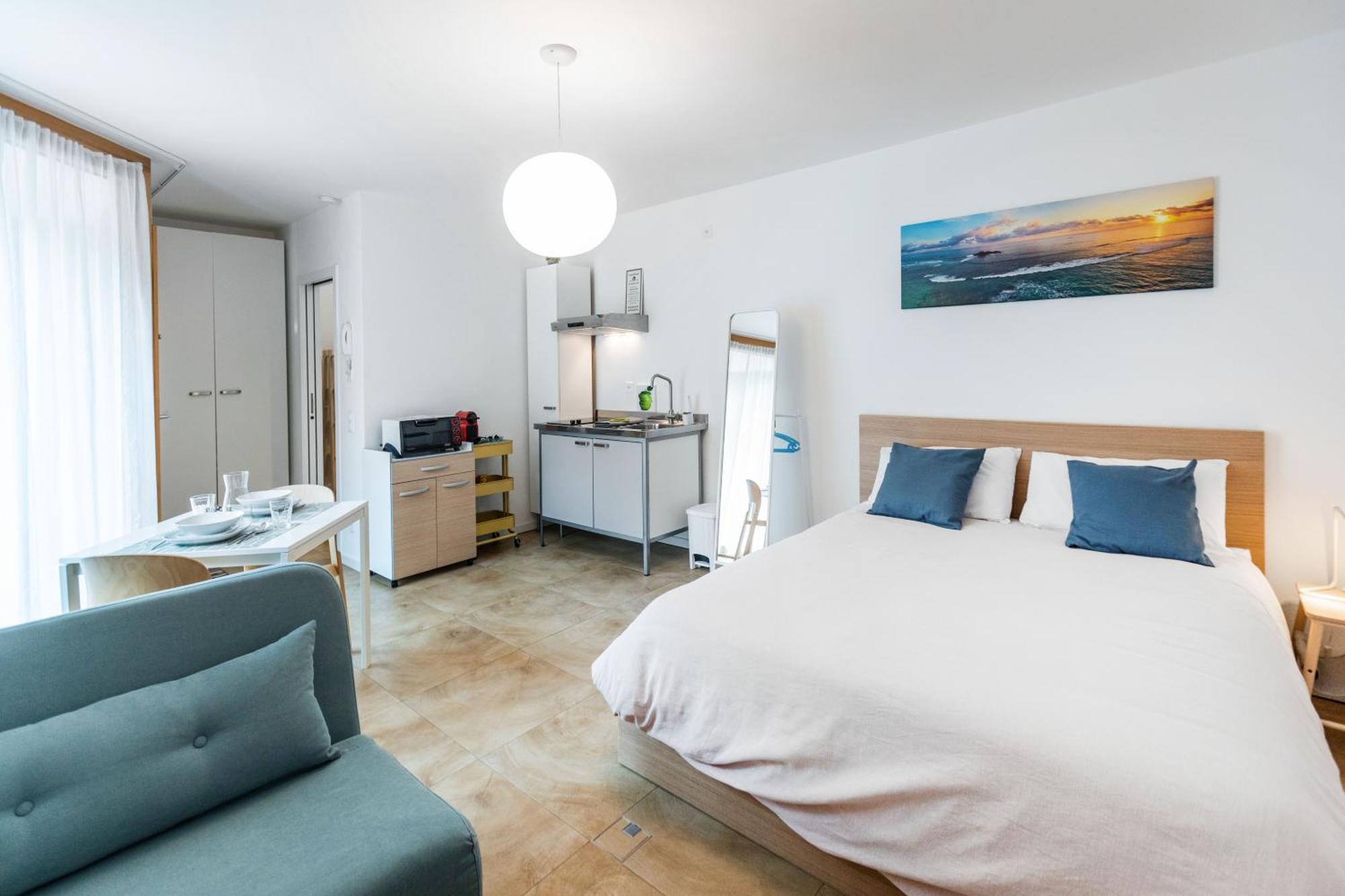 Easy Flat Vezia, Indipendent Entrance, Free Parking Apartamento Lugano Quarto foto